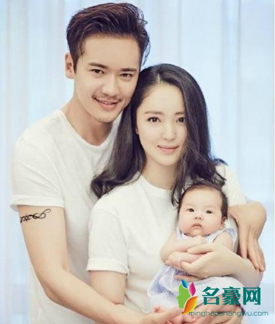 董璇和高云翔真的离婚了吗 两人离婚的原因又是什么