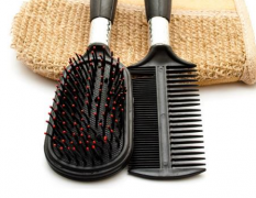 梳头发可提高免疫力 梳子梳不同的地方的各种功效