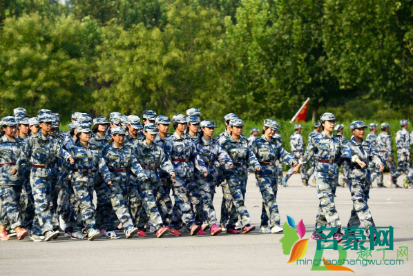 2020大学军训要剪头发吗2