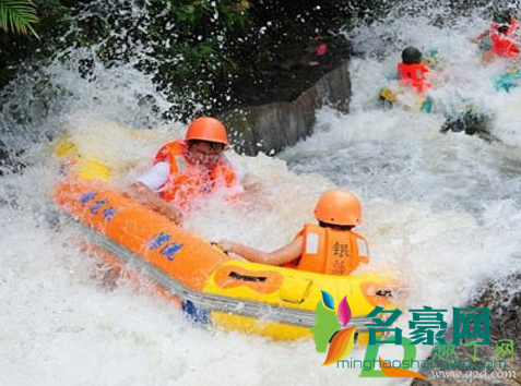 漂流前一天下大雨的还能玩吗3