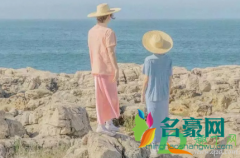 夏天太热穿什么衣服凉快 夏天衣服要一天一洗吗