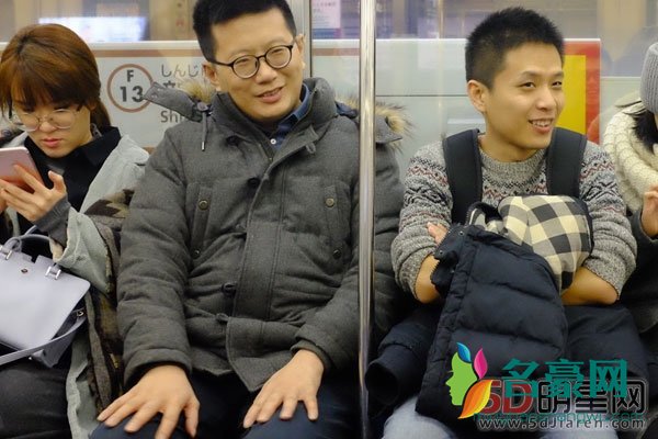 邱晨和冯梓恩分手了吗 奇葩说不是gay就是蕾丝:邱晨是男生还是女生?