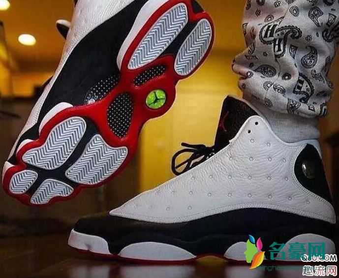 AJ13熊猫怎么搭配 AJ13熊猫搭配技巧推荐