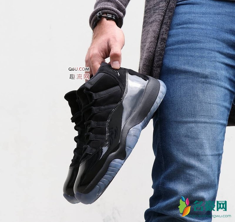 AJ11黑麂皮上脚测评 AJ11“Cap and Gown”上脚图