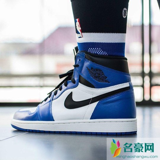 AJ1小闪电上脚怎么样 AJ1“Game Royal”上脚图