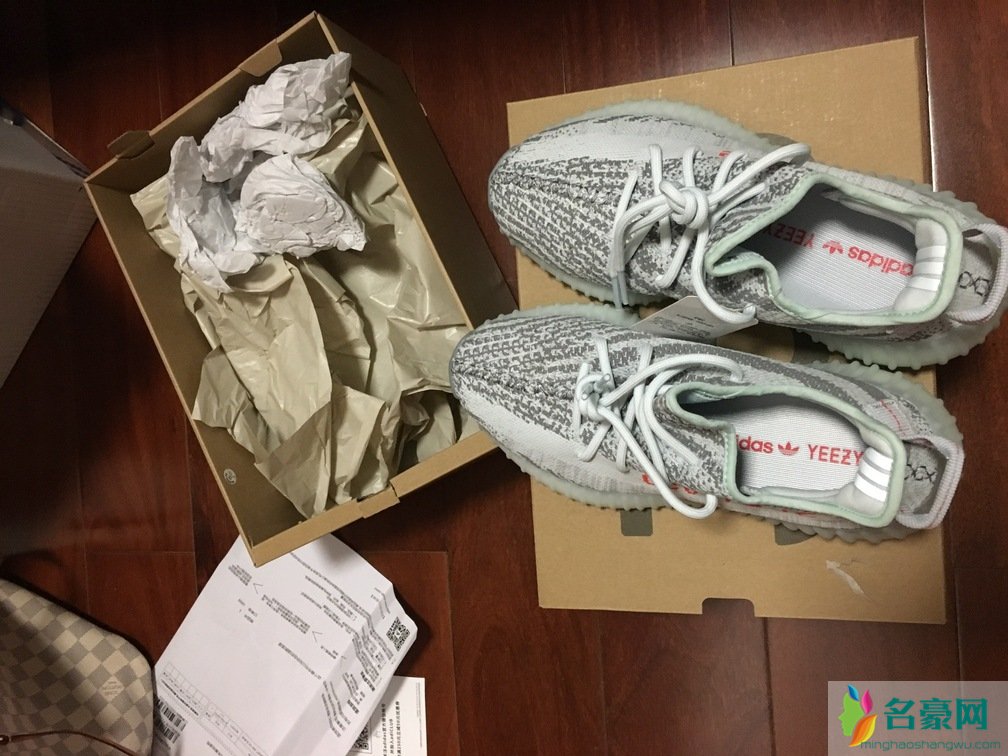 椰子可燃冰上脚图 yeezy 350 V2 blue tint实物上脚细节