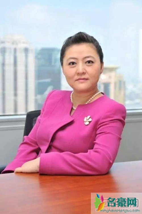 徐新老公是谁结婚了吗 这个女的面相挺和蔼像个有福气的女人