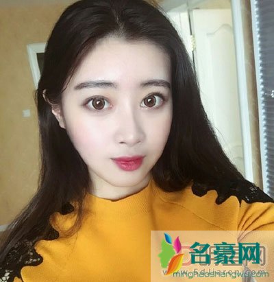 高艺蝶好贱怎么回事 高艺蝶星星美人鱼裙子照片及个人资料