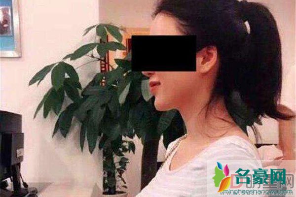 刘强东涉事女照片 看来坑早挖好了掉不掉下去完全取决于自己