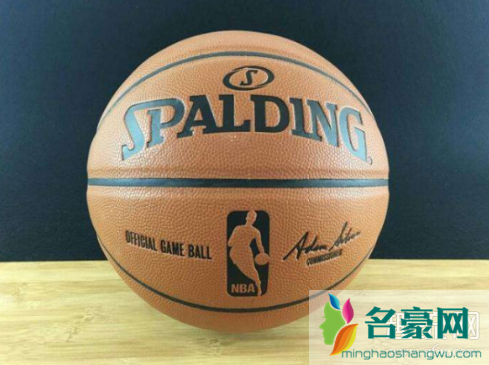 斯伯丁是哪个国家的品牌 斯伯丁是NBA专用篮球吗