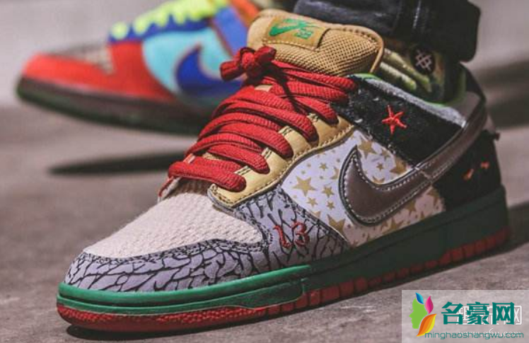 Nike Dunk 是AJ吗 Nike Dunk 和 AJ哪个早出现