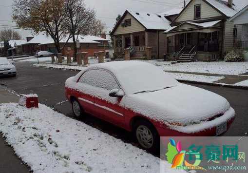 下雪天汽车要装防滑链吗1