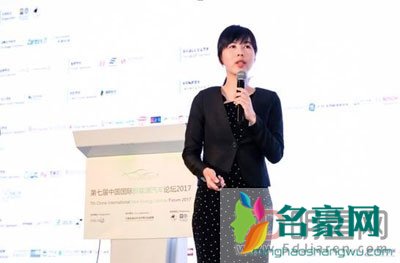 袁婷婷丰胸臂乳图片 袁婷婷和袁伶嫣什么关系