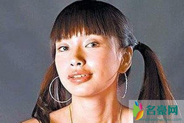 跑男第一期杨颖露半乳 一直不觉得她漂亮那个嘴超难看