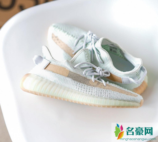 yeezy侧透什么意思 yeezy侧透条纹长度位置不一样