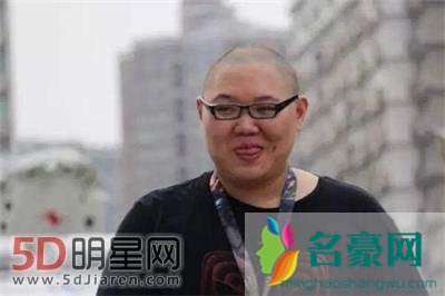 pdd与笑笑私下关系 pdd和笑笑五五开谁好