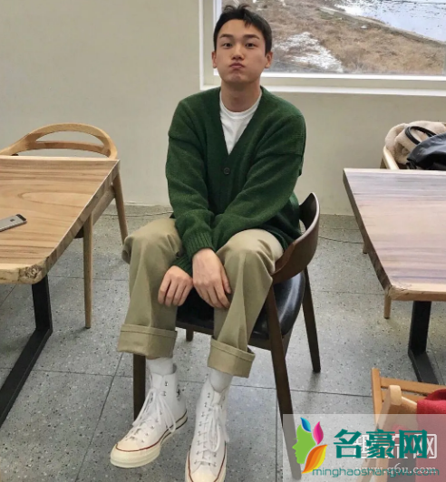 男生干净清爽穿搭技巧 男生怎么样看上去清爽