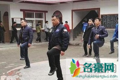 张宏民为什么离开央视 业务能力挺强哪么早就退居二线了