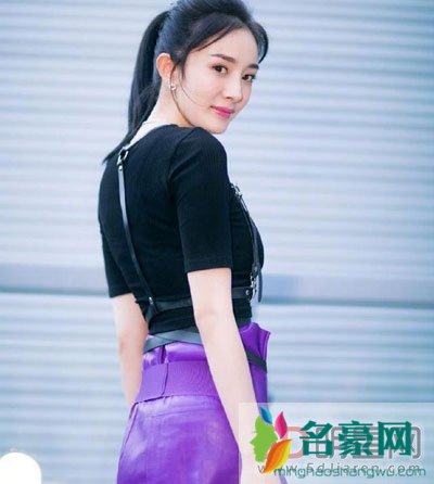 杨幂养小鬼后长相 一个没有参与女儿成长过程的母亲,有没有一起过生日真的不重要了