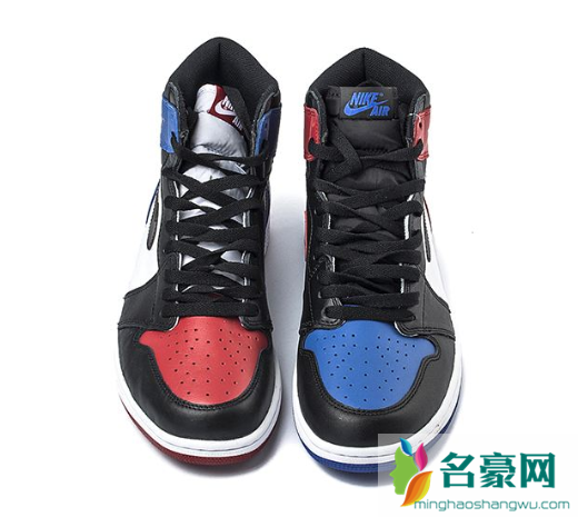 AJ1透气性怎么样 AJ1透气孔没通是需要自己戳吗