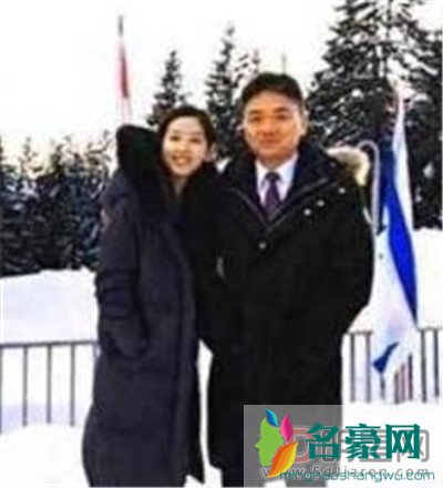 刘强东为何不娶庄佳 二婚后常提前妻是很不光彩的事