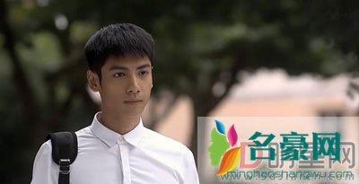 罗云熙结婚了吗 确实演技颜值都在线努力演给大家欣赏