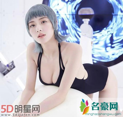 王思聪现任女友是谁 玩腻了又会换的只是换件衣服罢了