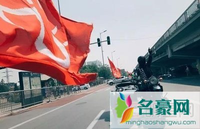 赵雷怎么火的 赵雷不仅是一个歌手更像是一个诗人