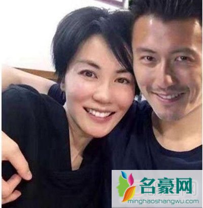 王菲当初嫁给李亚鹏的原因+离婚后干预李亚鹏新恋情了吗 感觉俩人好会玩