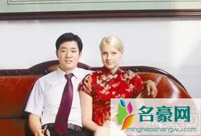 撒贝宁老婆李白是二婚? 二婚的也比章子怡名声好一点