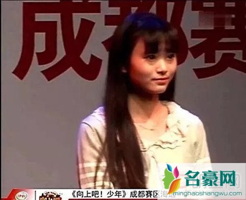 鞠婧祎素颜吓死人太丑了 整容后连爹妈都不认识了