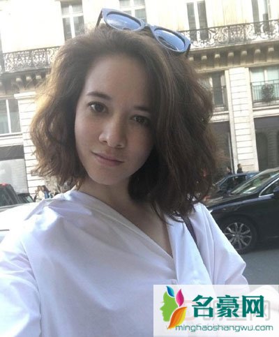 战狼2最初女主角徐嘉雯个人资料简介 徐嘉雯与卢靖姗对比照很像