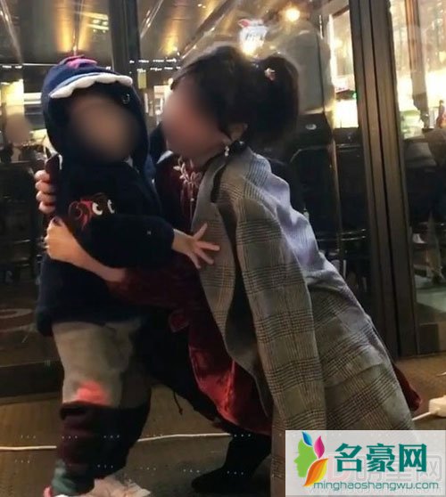 朴有天被疑低调完婚 未婚妻手上戒指亮了