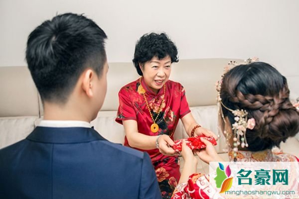 自私的婆婆有哪些表现 婆家算计你的表现