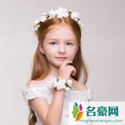 儿童带花环的发型怎么梳_儿童花环发型编发_适合戴花环的儿童发型_带花环简单头型_可以带花环发饰的发型图片2