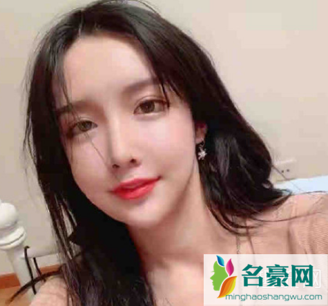 艾比变性了吗 艾比为什么要当女孩子