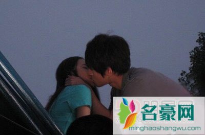 陈翔的现任女朋友照片 陈翔的女朋友接吻吻照