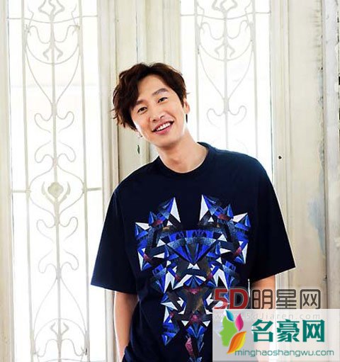 李光洙徐康俊赵震雄新剧Entourage 李光洙诸多韩流明星出演明星伙伴引关注