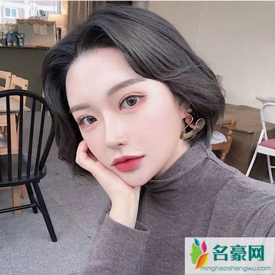 好看的波波头发型图片 这样的波波头短发够美6