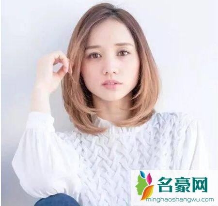 波波头适合什么脸型 最新女生波波头短发发型图片