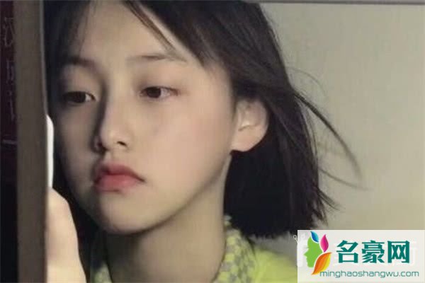 男生讨厌女生的发型_男生最讨厌的女生的发型图片3