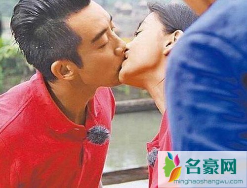 郑恺和杨颖接吻 郑恺是不是喜欢杨颖