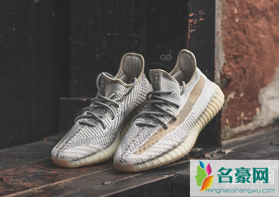 Yeezy“满天星”最多跌价7000 Yeezy黑天使现在售价如何