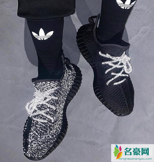 Yeezy“满天星”最多跌价7000 Yeezy黑天使现在售价如何