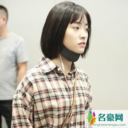 女学生发型女短发_夏季最流行的校园发型_高中生女简单好看发型图片6