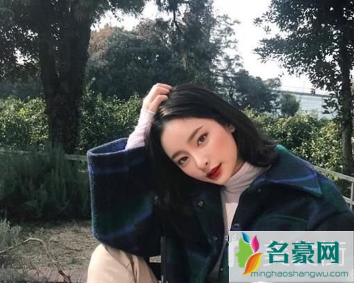 洋气短发发型图片女潮款_2019年最流行的短发发型图片2