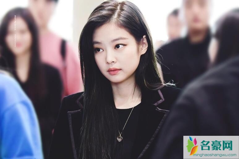 Jennie照片