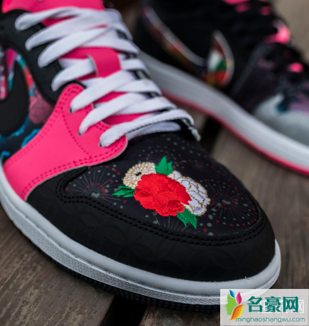 AJ1 Low “鸳鸯 CNY”上脚赏析 AJ1 Low “鸳鸯 CNY”发售信息