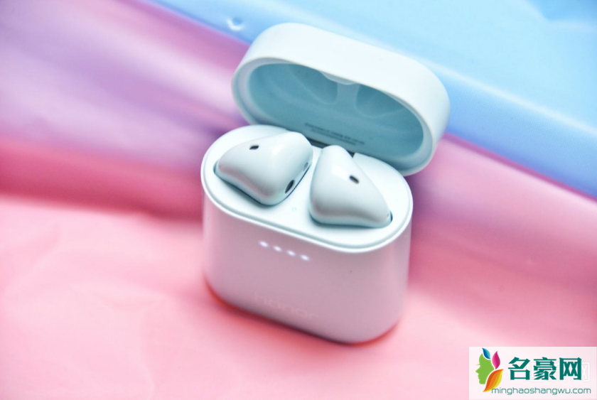 AirPods Pro 为什么有味道 AirPods Pro有哪些功能