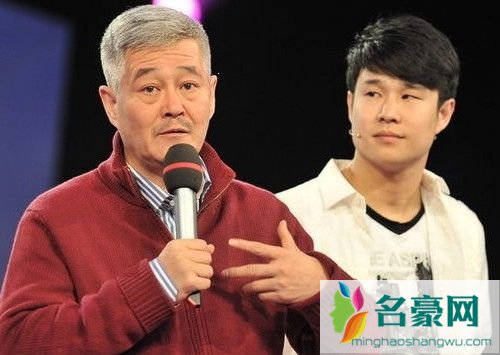 小沈阳回应被赵本山封杀 一群演地猴把戏 退出让更好的付出